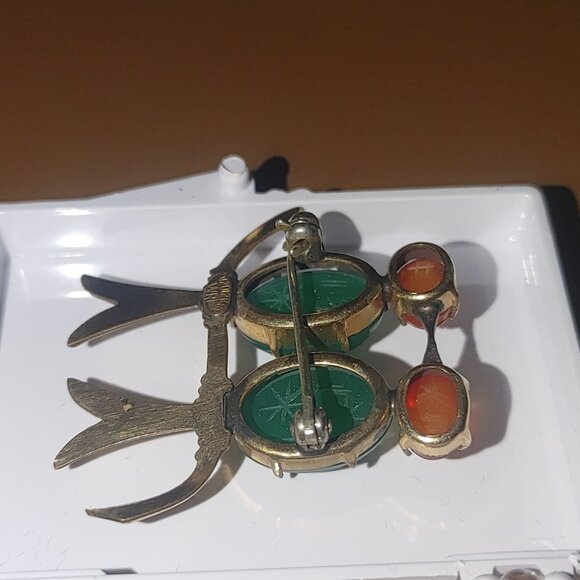 Vintage WRE 12K GF Scarab Beetle Brooch Green Orange Glass Cabochons Reversed - Picture 4 of 7